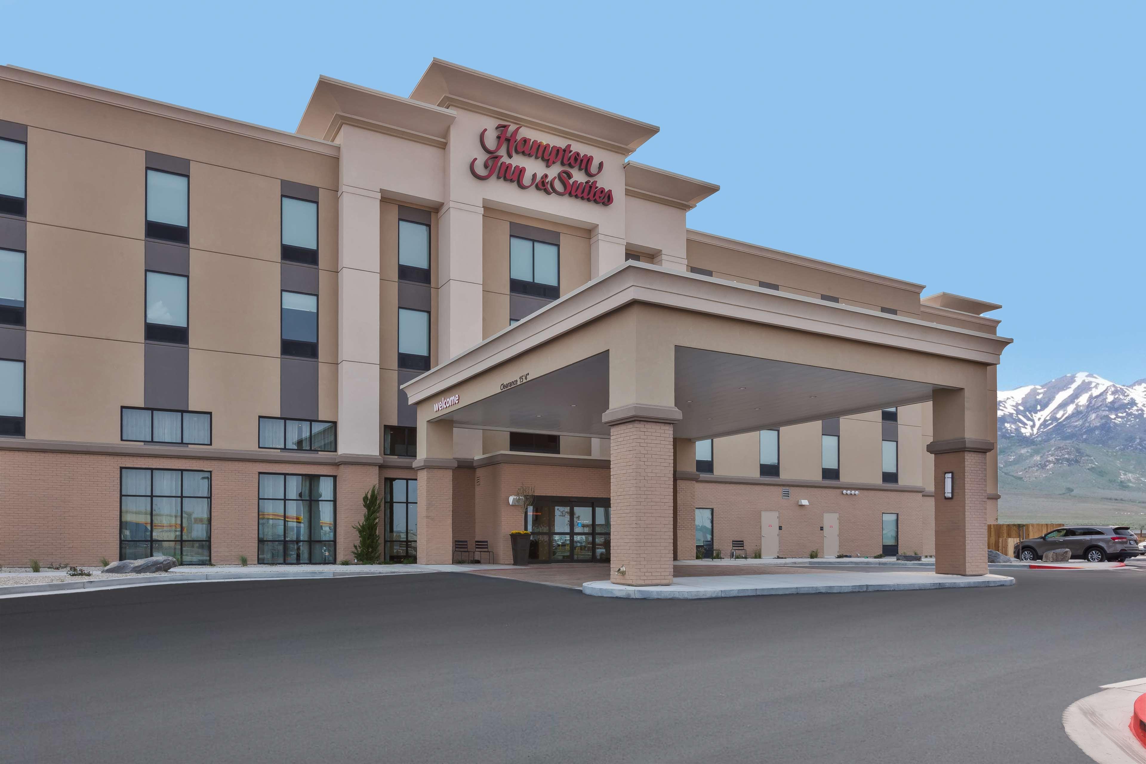 Hampton Inn & Suites Wells, Nv Экстерьер фото