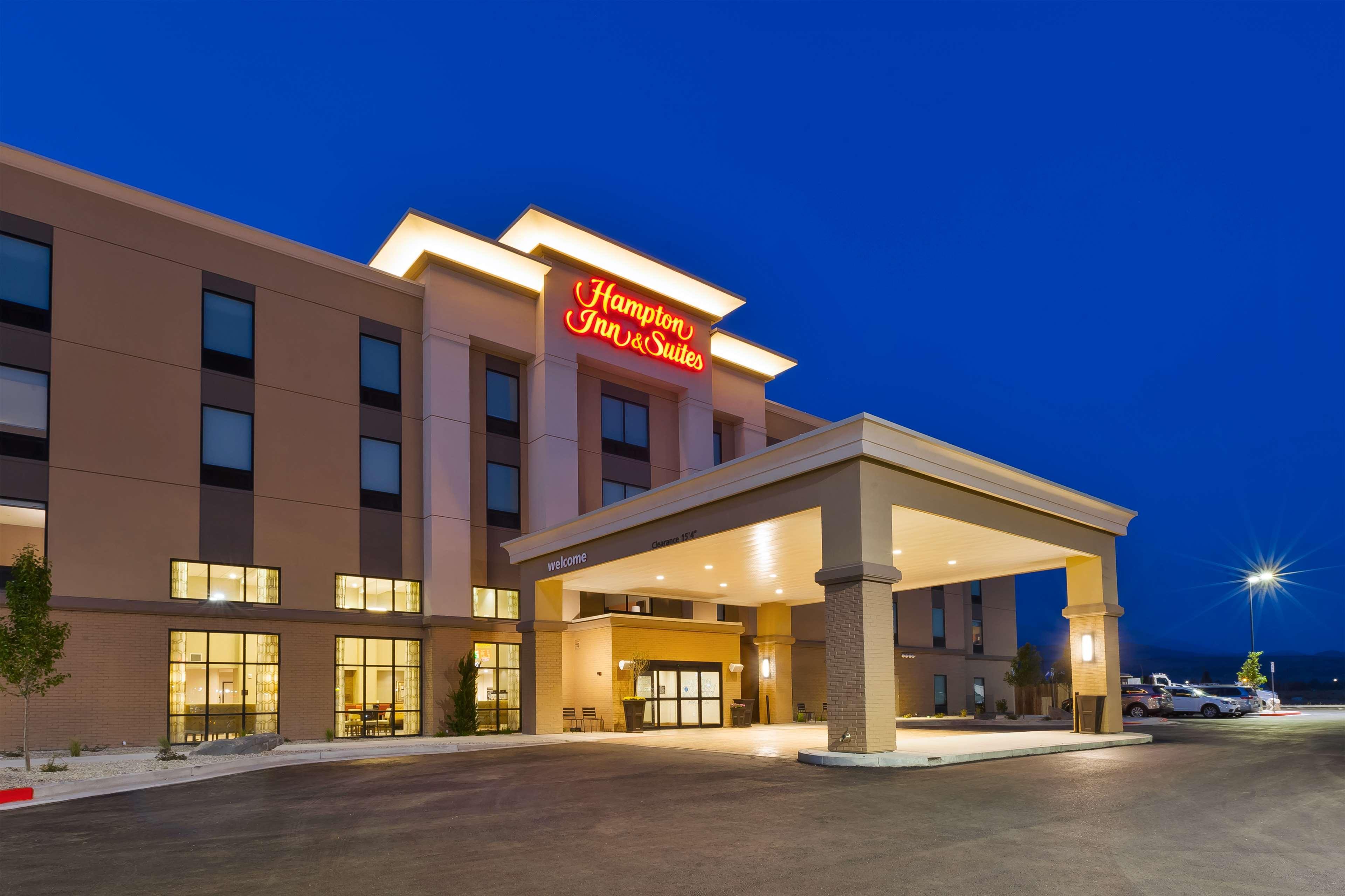 Hampton Inn & Suites Wells, Nv Экстерьер фото