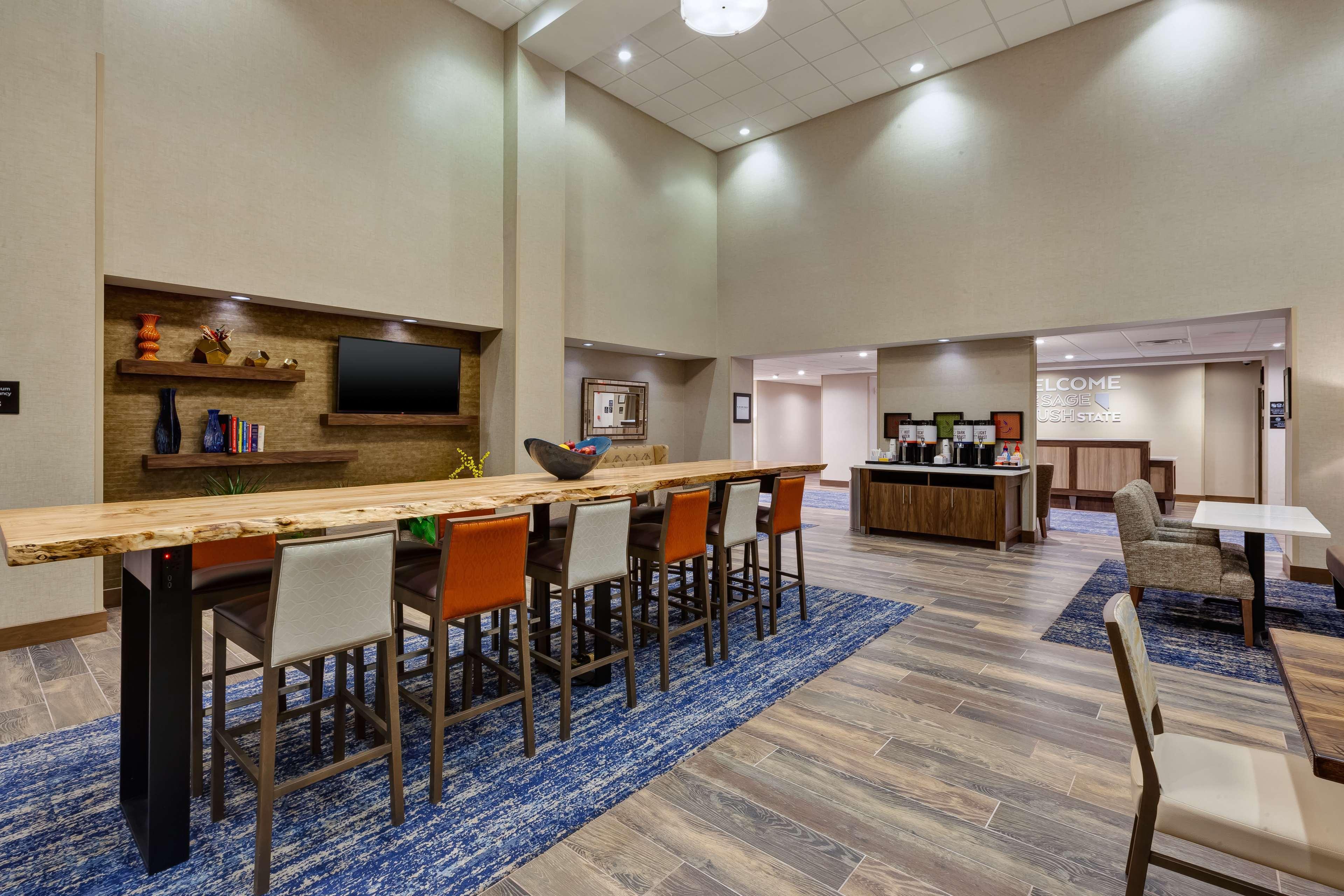 Hampton Inn & Suites Wells, Nv Экстерьер фото